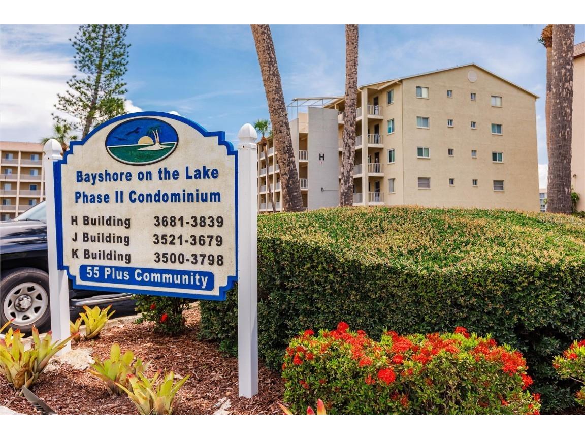 3635 Lake Bayshore Drive #J-410 Bradenton FL 34205 A4656505 image63