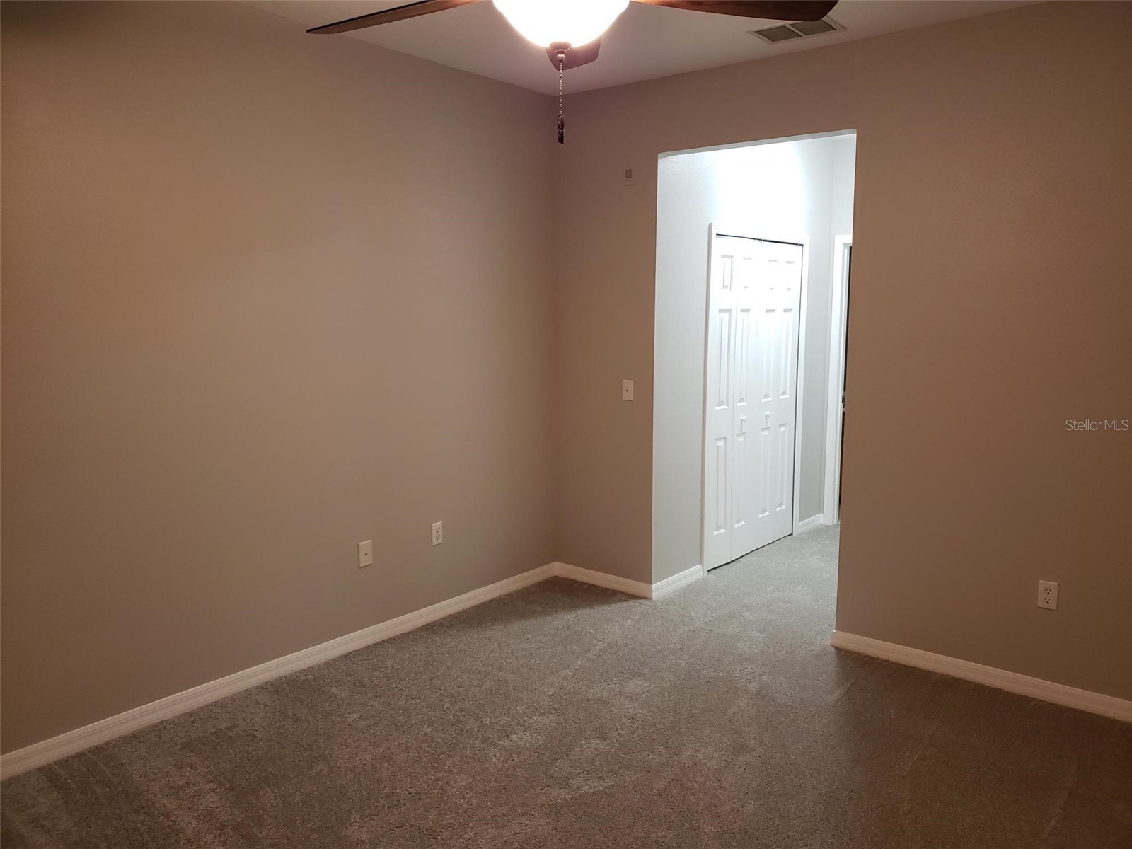 3635 Parkridge Circle #10-101 Sarasota FL 34243 O6413418 image8