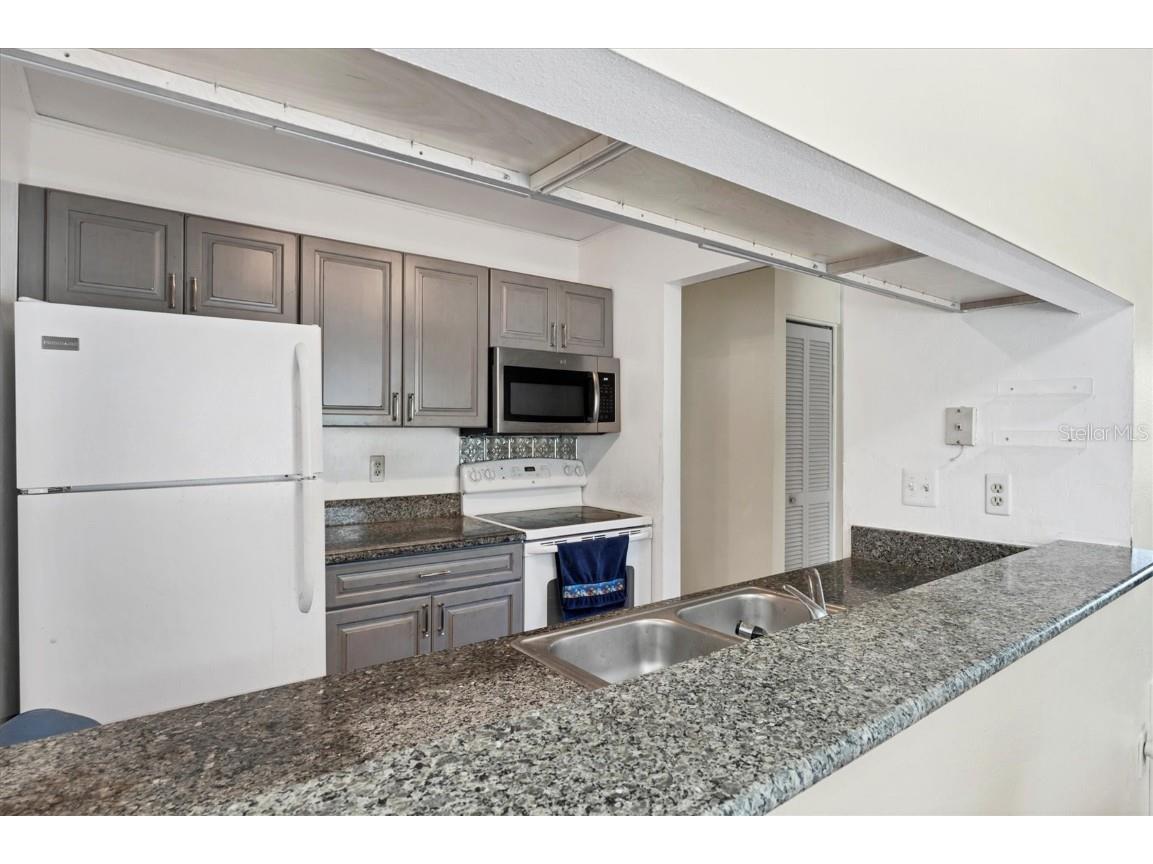 3636 59th Avenue W Bradenton FL 34210 A4673886 image8