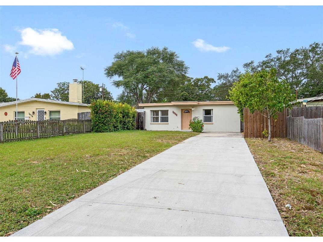 3636 74th Street N Saint Petersburg FL 33710 U8221623 image1
