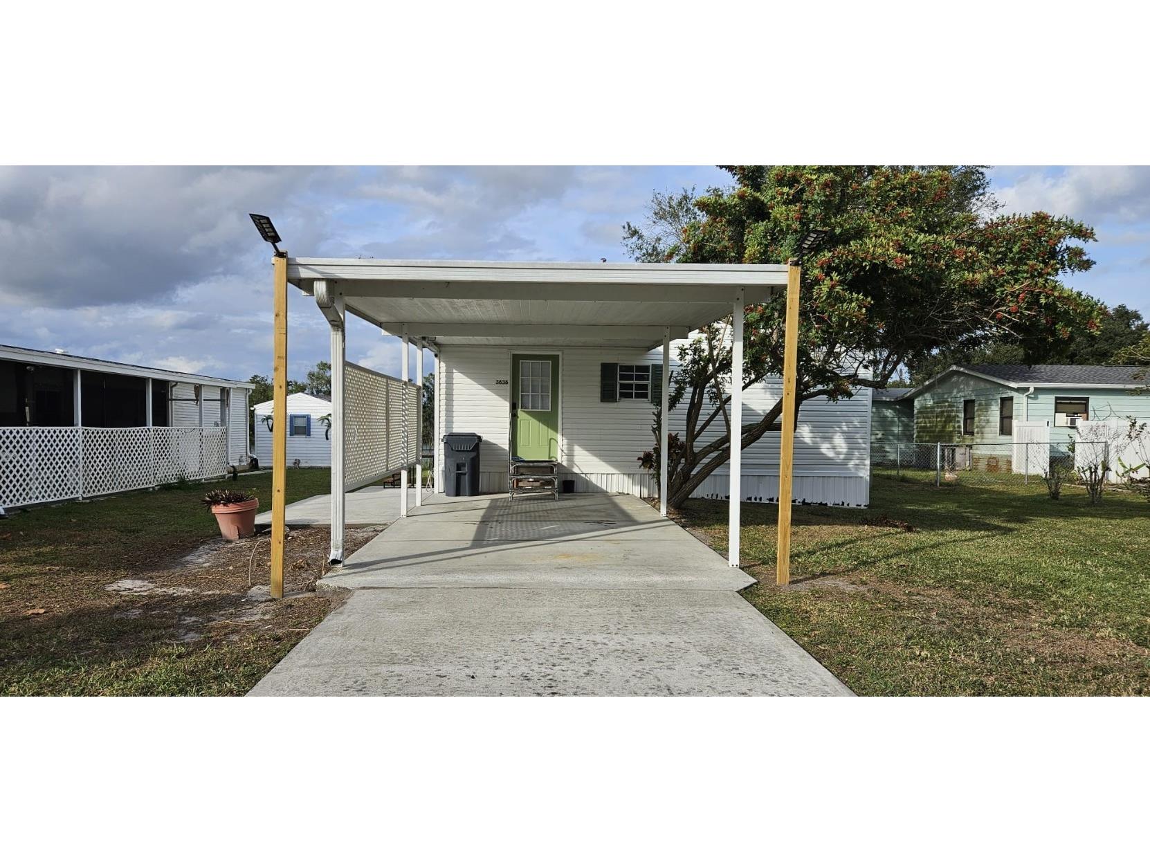 3636 Lazy Lake Drive S Lakeland FL 33801 L4957740 image1