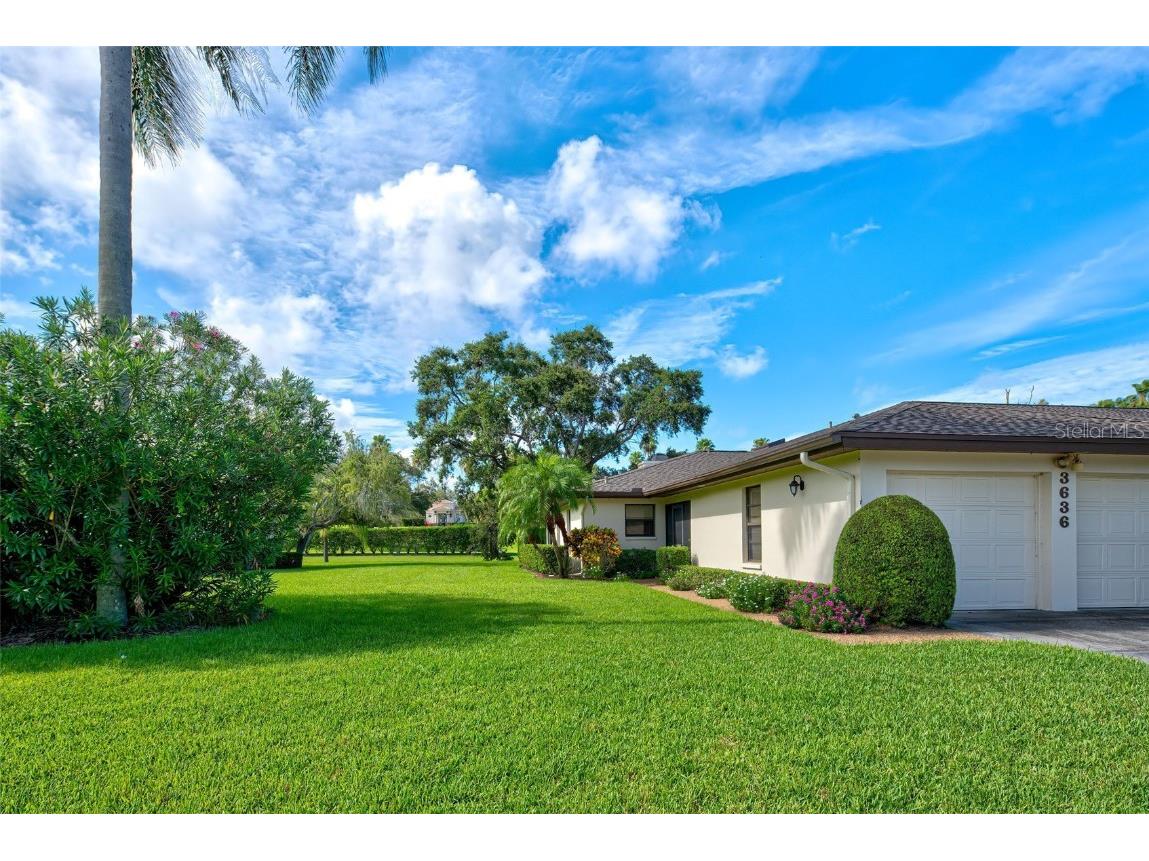 3636 Muirfield Drive #1D Sarasota FL 34238 A4553084 image1