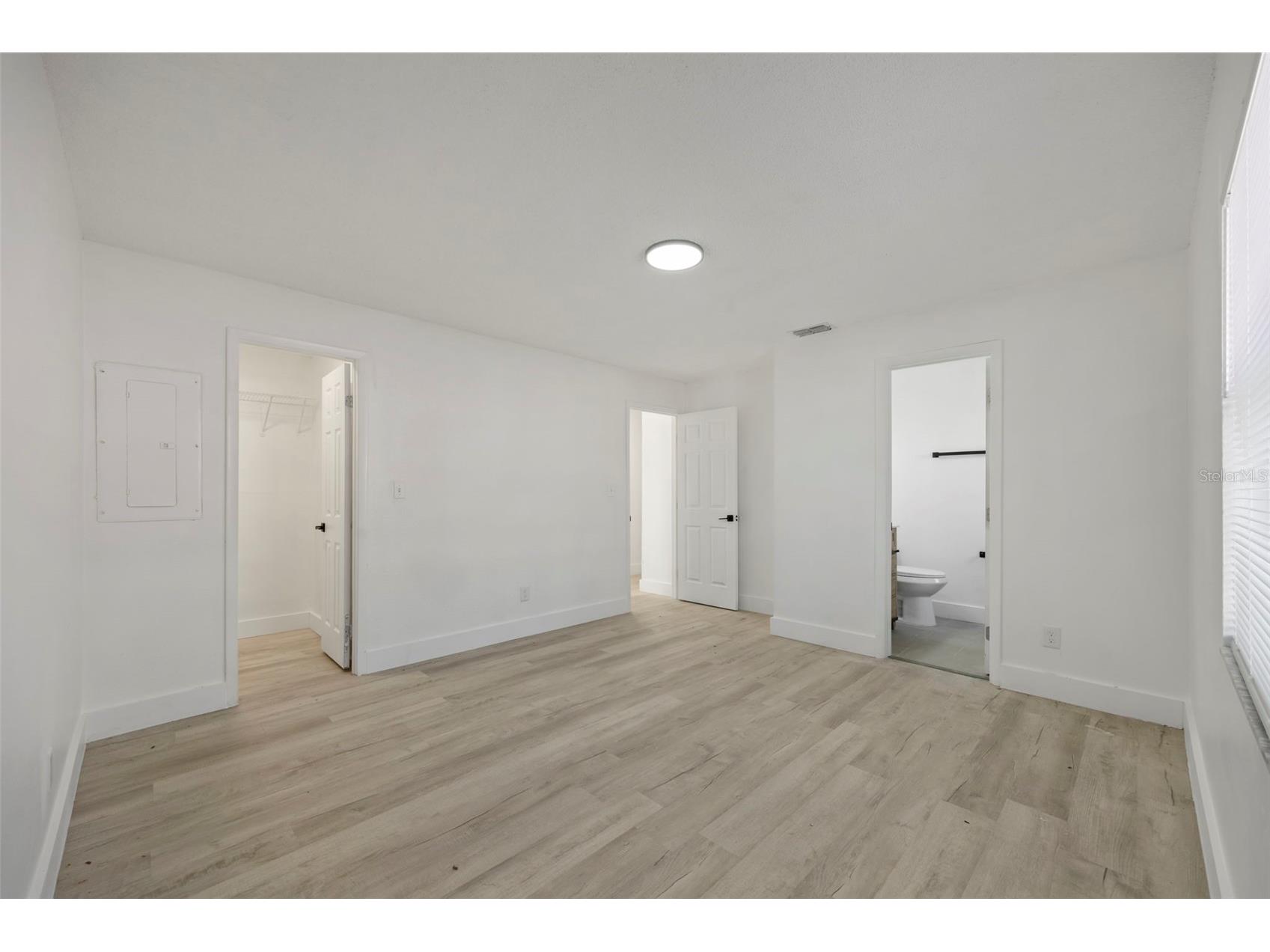 3638 14th Avenue S Saint Petersburg FL 33711 TB8474908 image18