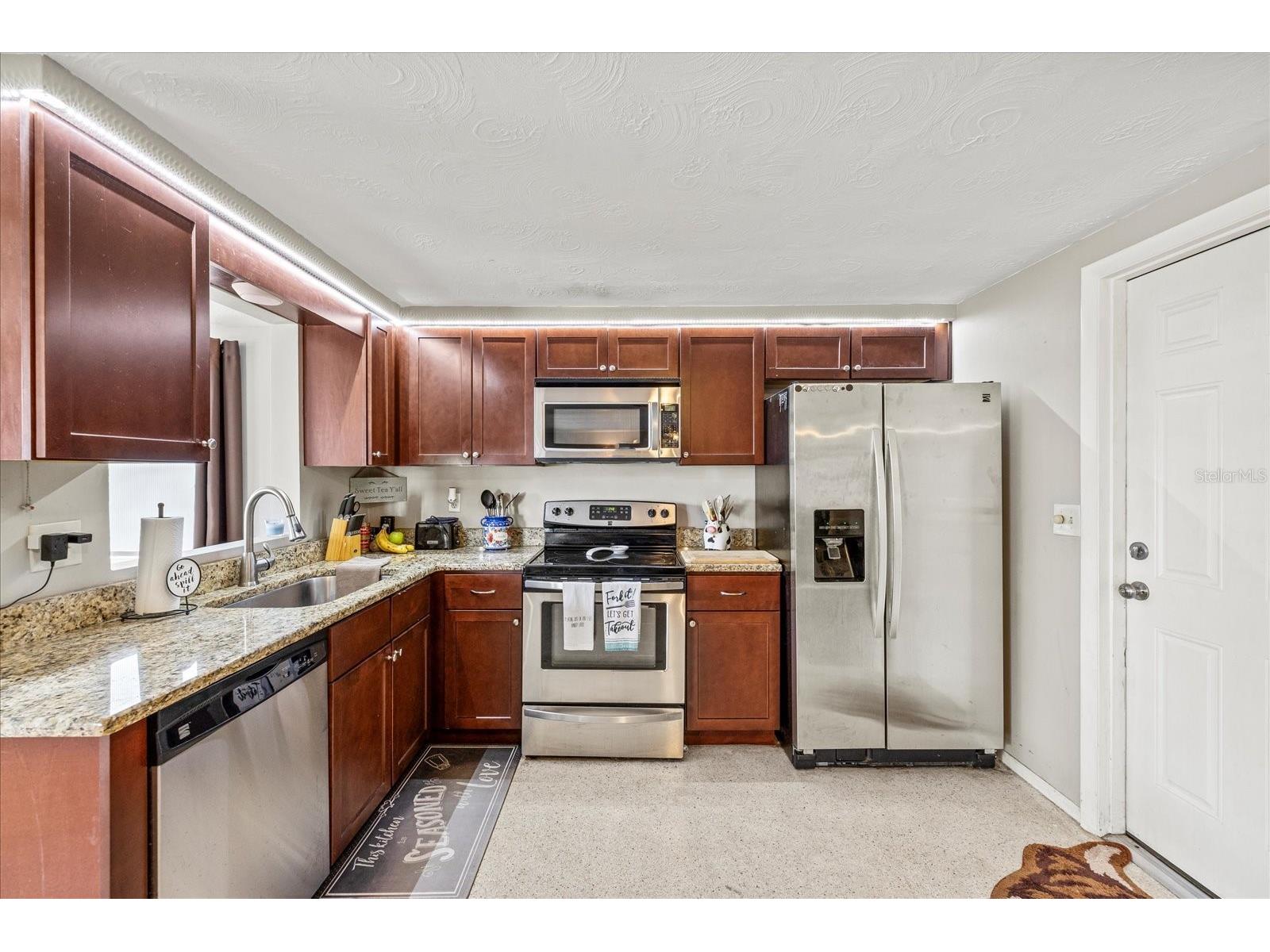 3638 Bigelow Drive Holiday FL 34691 W7882161 image7