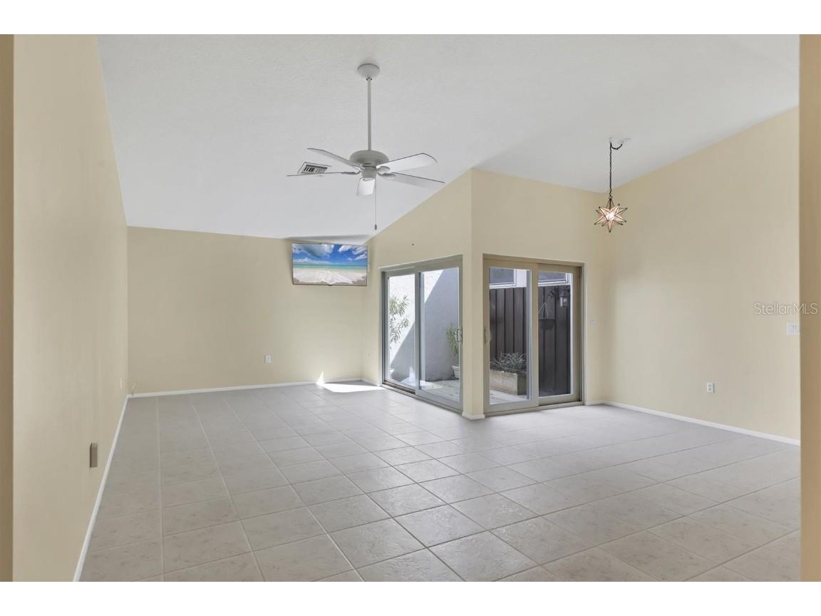 3638 Glen Oaks Manor Drive Sarasota FL 34232 A4665816 image20