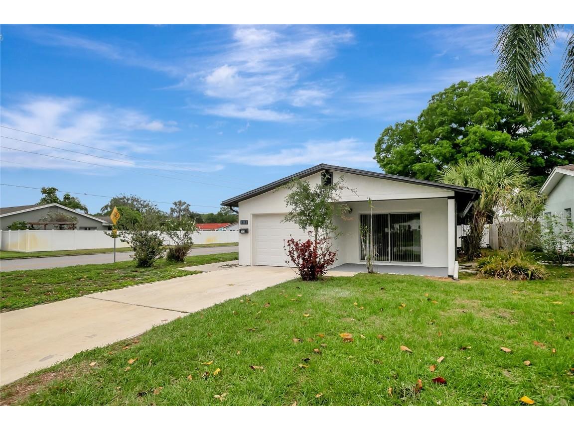 3639 13th Avenue N Saint Petersburg FL 33713 T3542289 image1