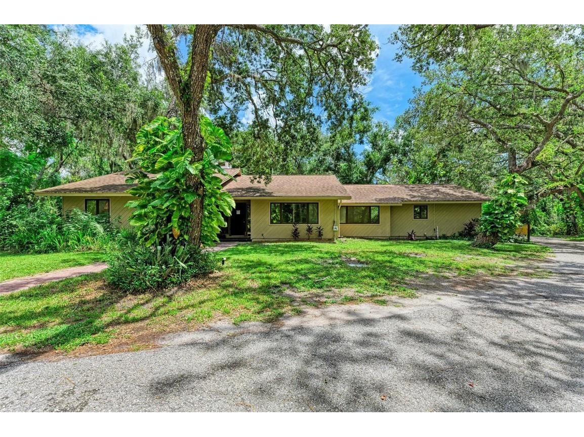 3639 Aberdeen Drive Sarasota FL 34240 A4581228 image1