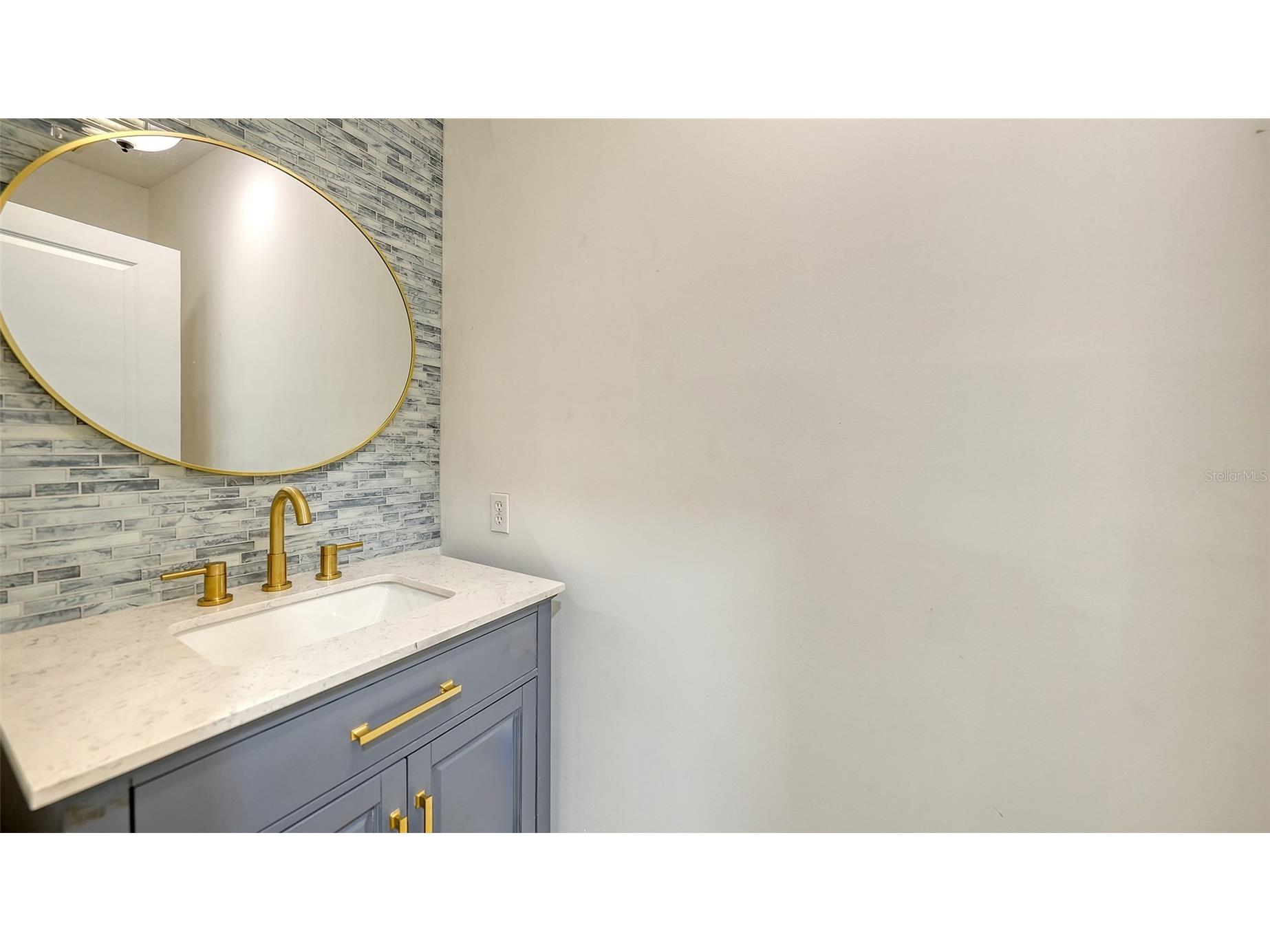 3639 Beneva Oaks Boulevard Sarasota FL 34238 A4660540 image32