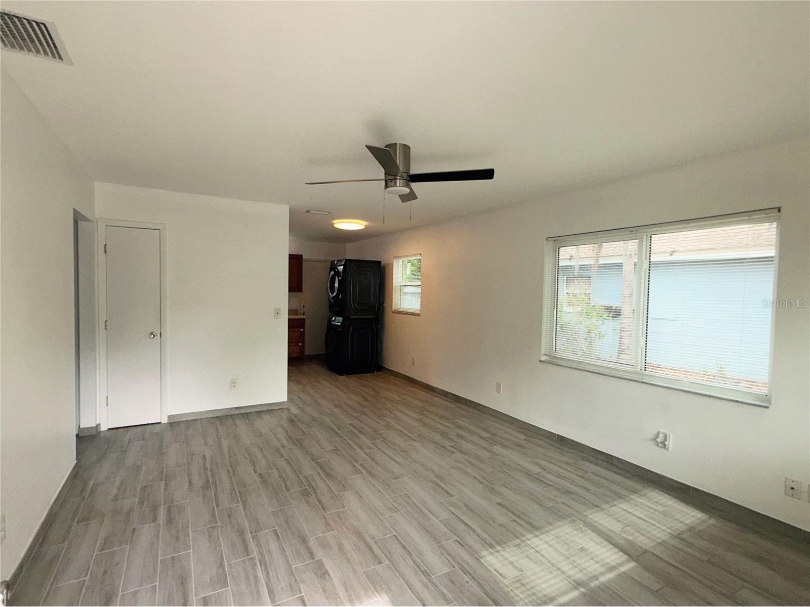364 3rd Street NW Largo FL 33770 TB8518585 image5