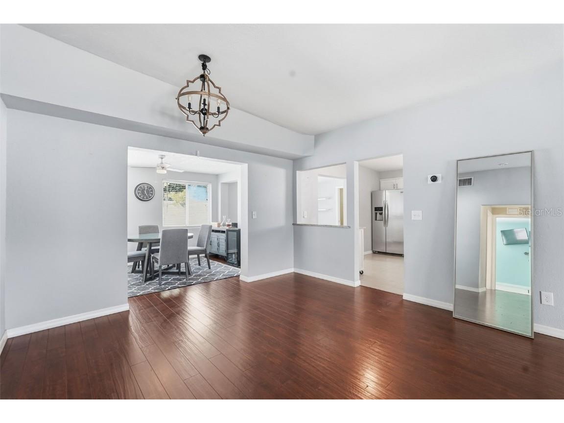 364 Barlow Lane Largo FL 33770 TB8447895 image14