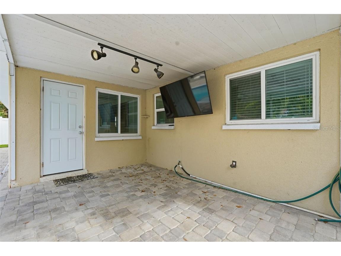 364 Barlow Lane Largo FL 33770 TB8447895 image33