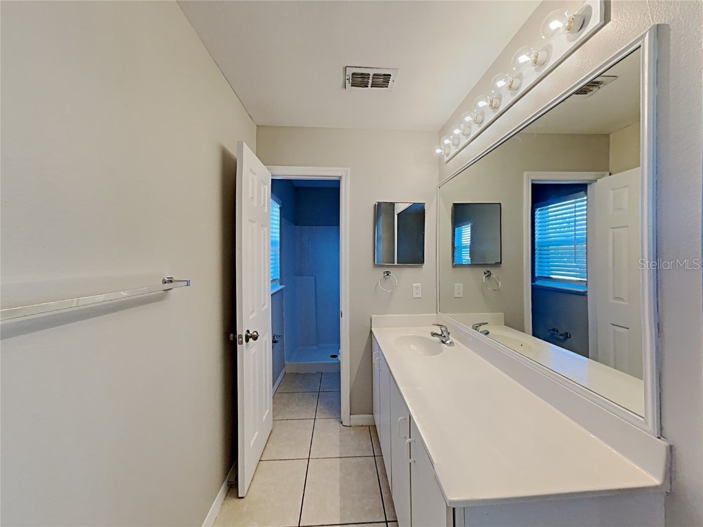 364 Chelmsford Court Kissimmee FL 34758 C7517827 image11