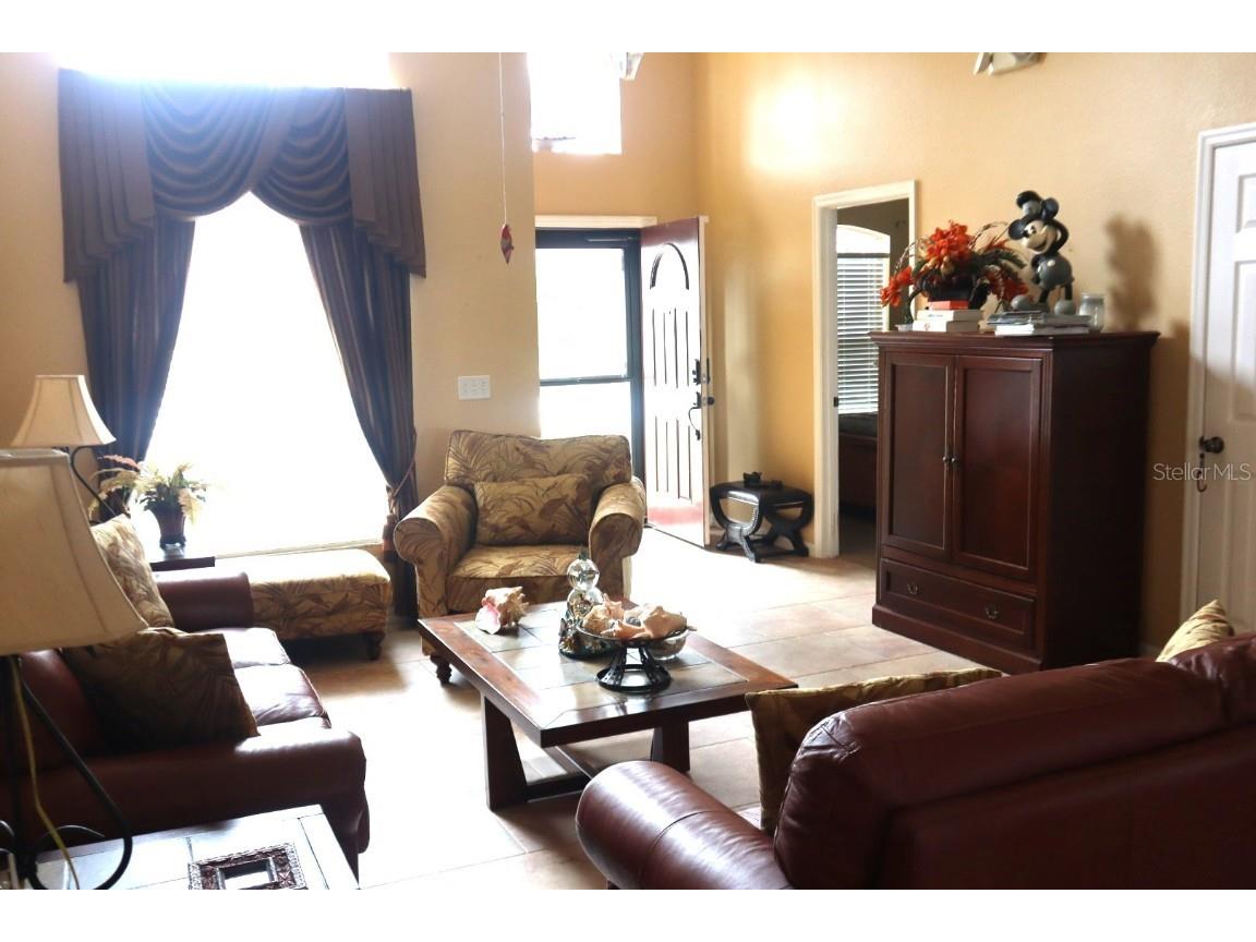 364 Lockbreeze Dr Davenport FL 33897 O6337459 image4