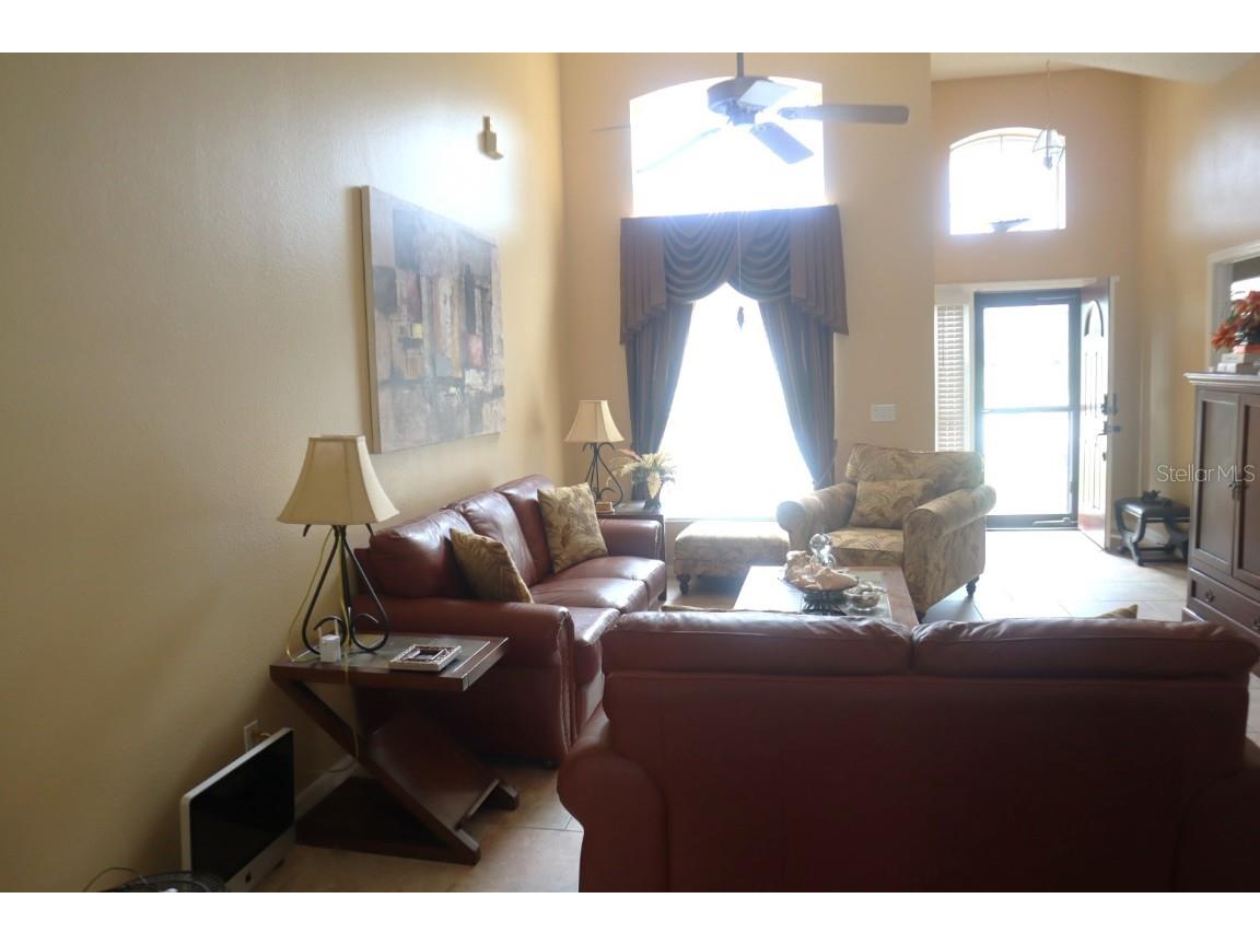 364 Lockbreeze Dr Davenport FL 33897 O6337459 image5