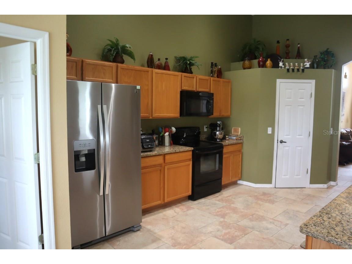 364 Lockbreeze Dr Davenport FL 33897 O6337459 image9