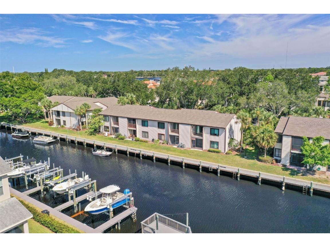 364 Moorings Cove Drive Tarpon Springs FL 34689 U8253292 image1