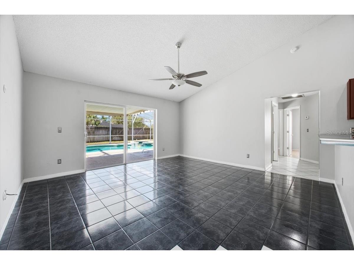 364 Nevada Loop Road Davenport FL 33897 O6381453 image10