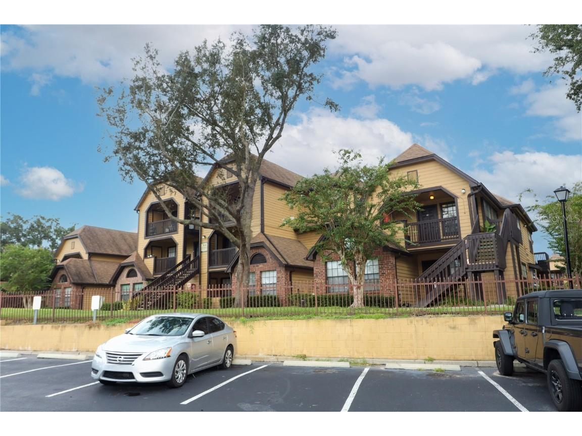 364 Northpointe Court #208 Altamonte Springs FL 32701 - LAKE ORIENTA O6142288 image1