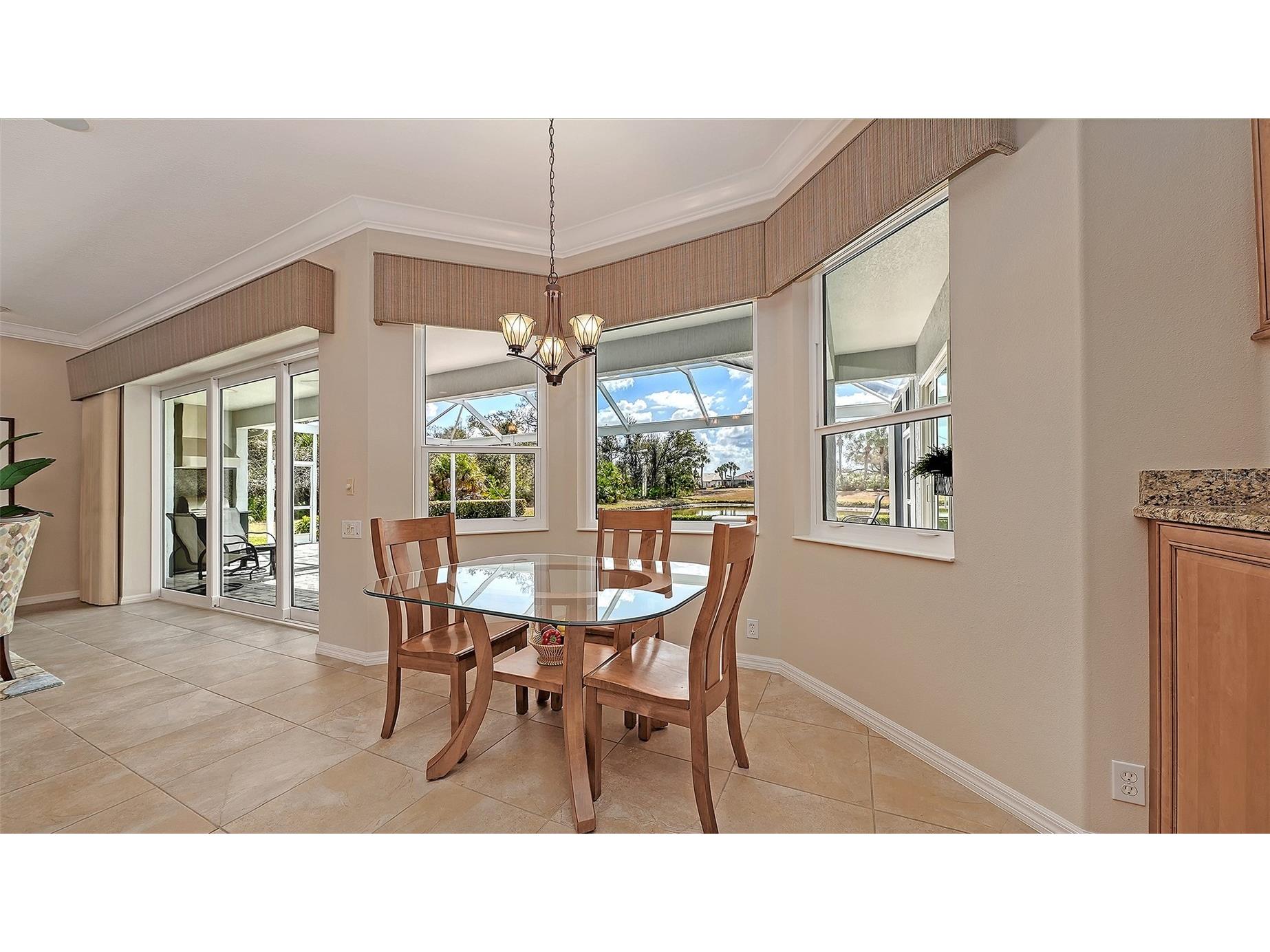 364 Swallow Circle Venice FL 34285 N6143155 image13