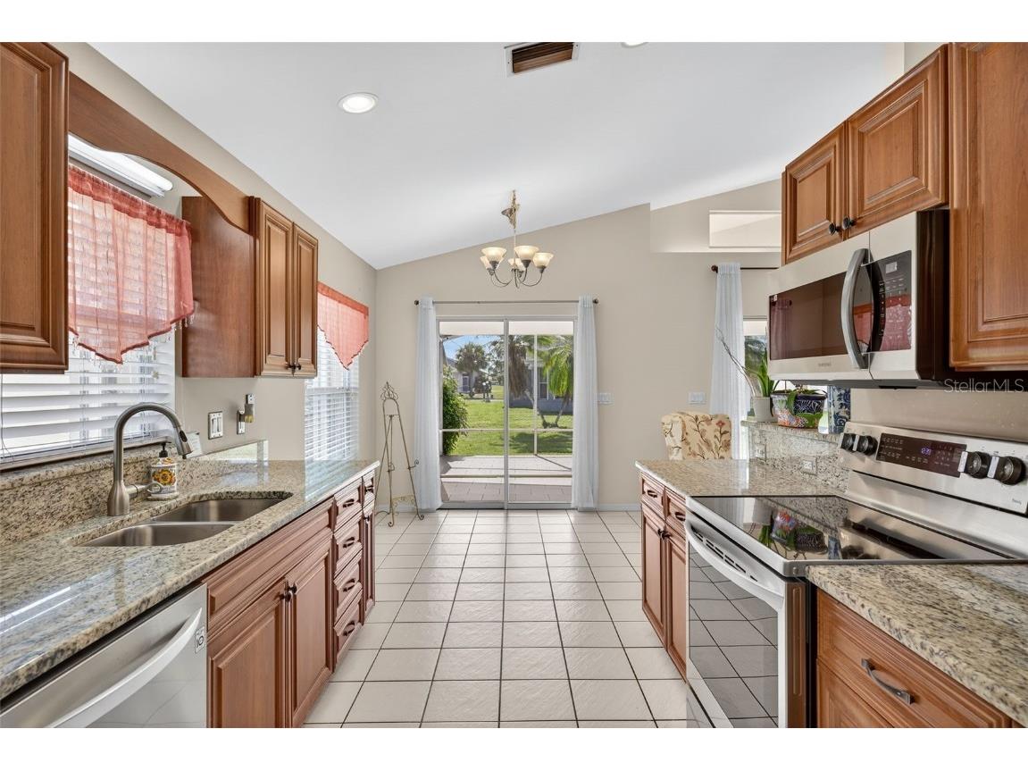 3640 Gloxinia Drive North Fort Myers FL 33917 A4671429 image10