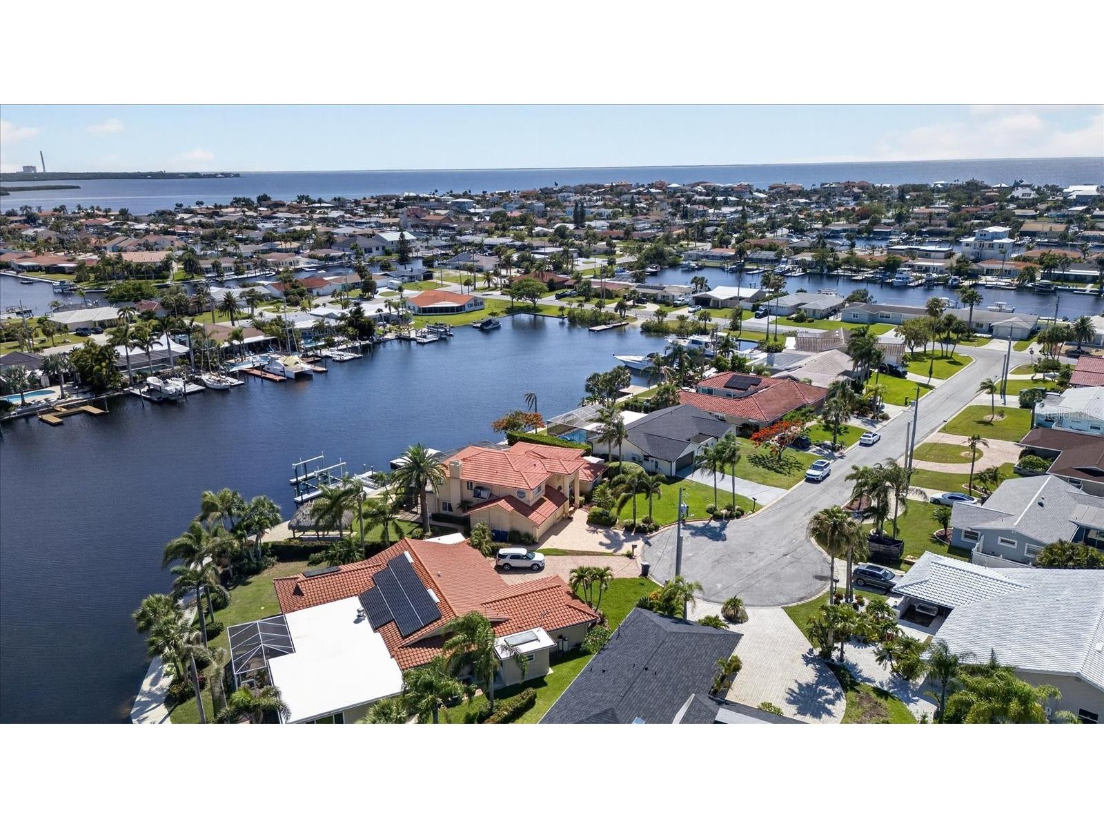 3640 Harborview Court New Port Richey FL 34652 TB8508872 image86