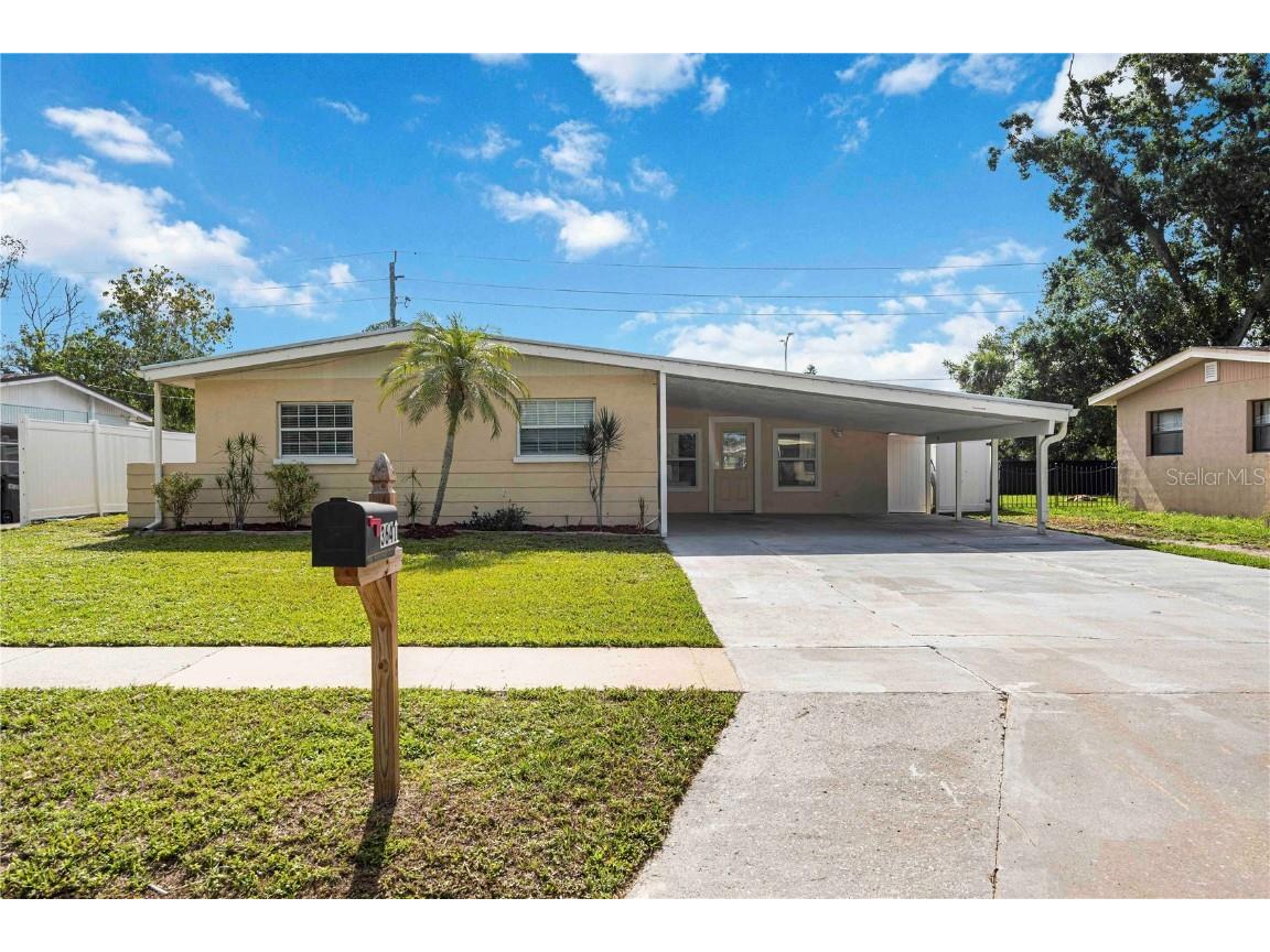 3641 Stokes Drive Sarasota FL 34232 A4656184 image1
