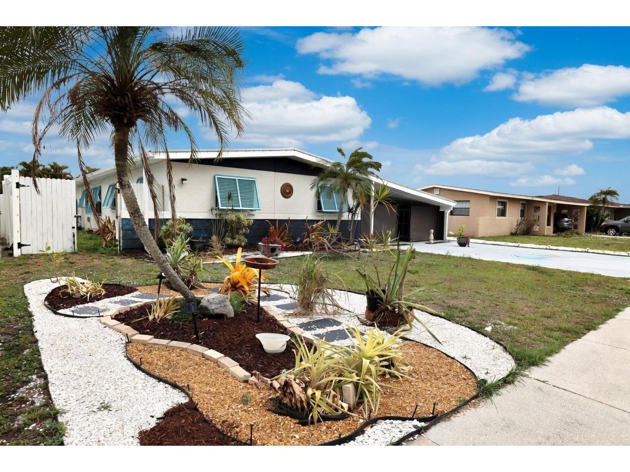 3641 Stokes Drive Sarasota FL 34232 A4698928 image1