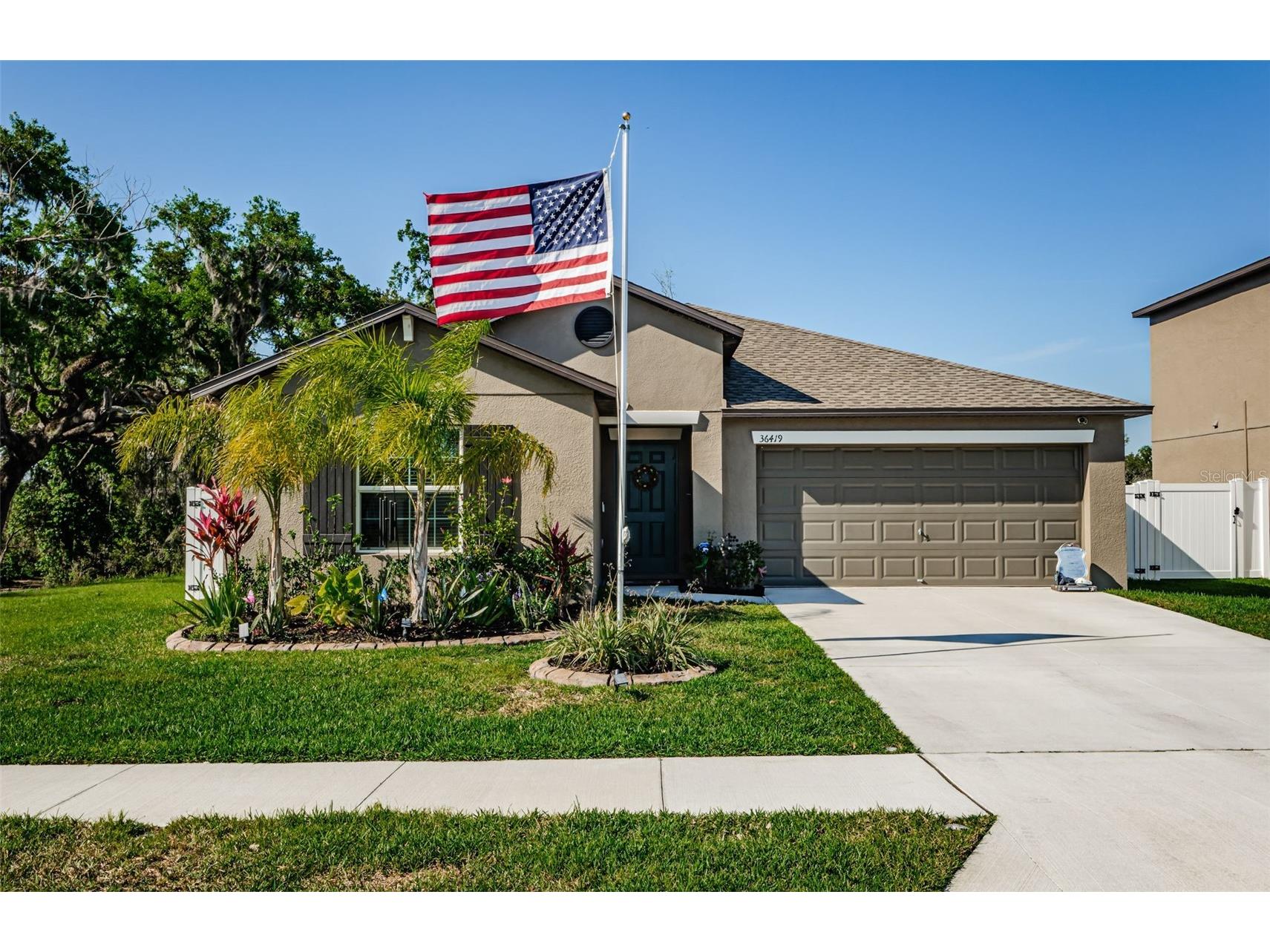 36419 Flats Street Zephyrhills FL 33541 W7885209 image1