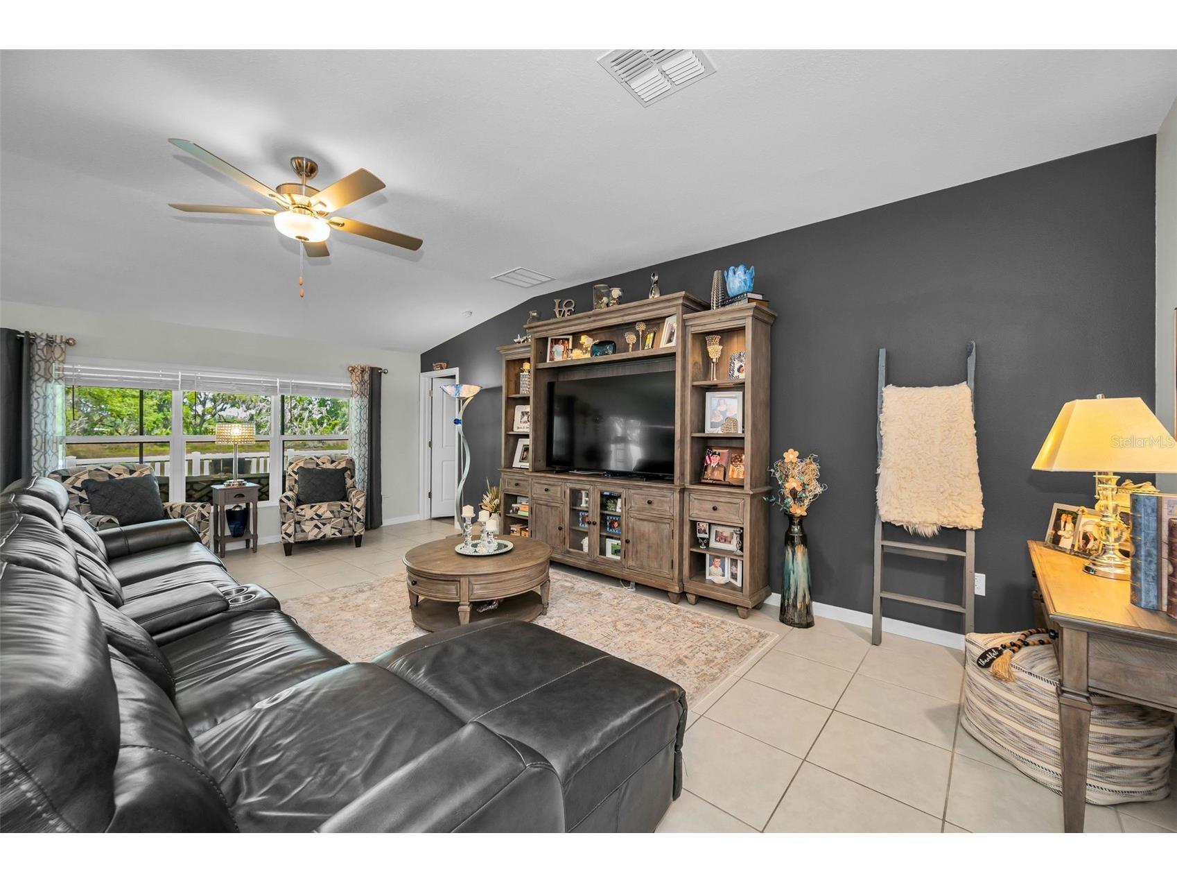 36419 Flats Street Zephyrhills FL 33541 W7885209 image9