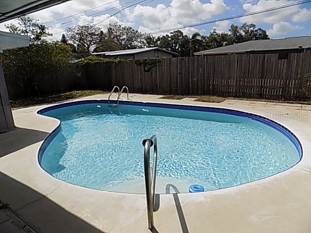 3642 Dover Drive Sarasota FL 34235 A4689634 image2