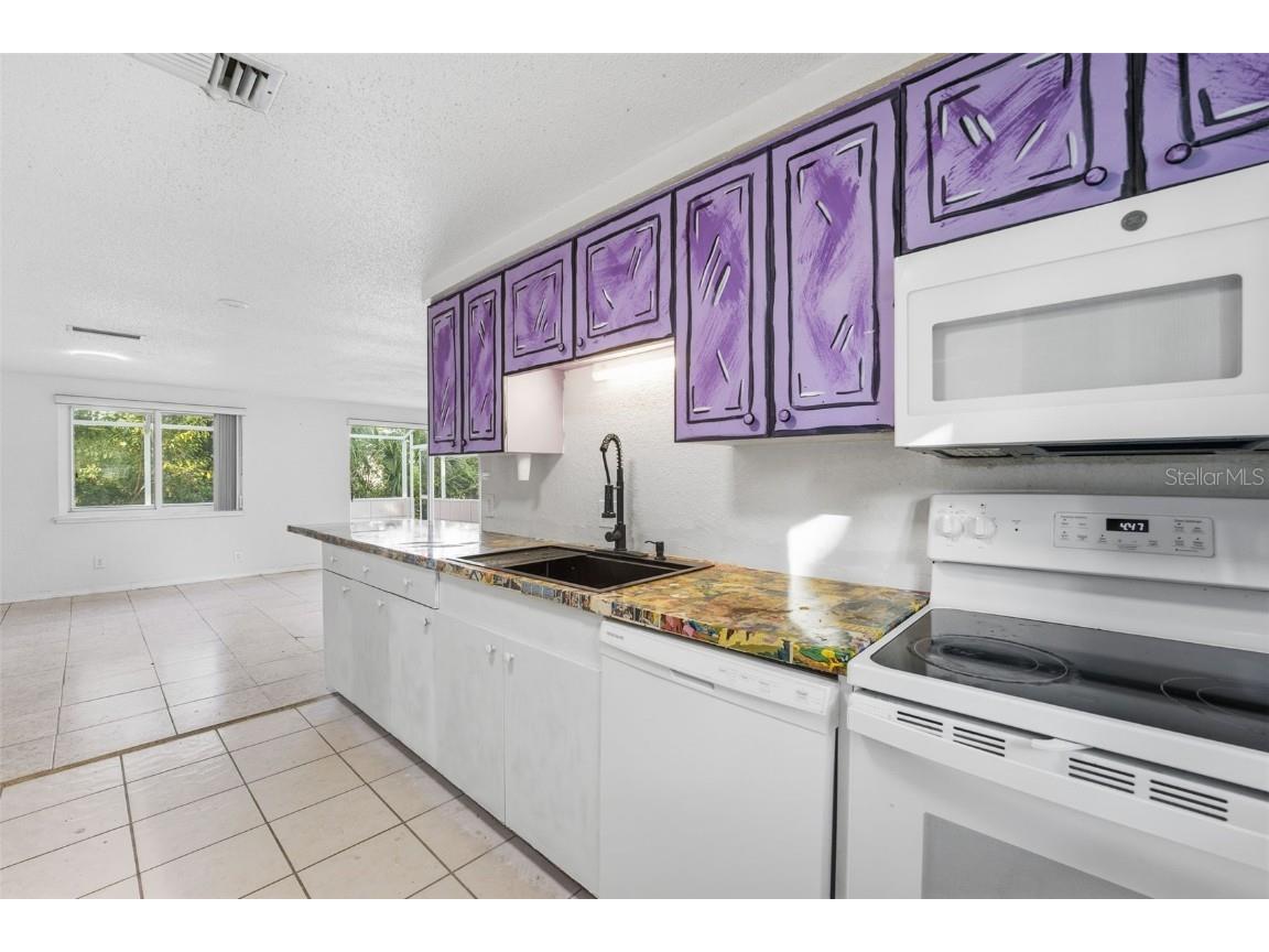 3642 Radnor Place Sarasota FL 34232 A4675036 image12