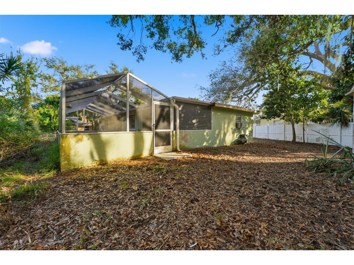 3642 Radnor Place Sarasota FL 34232 A4675036 image25