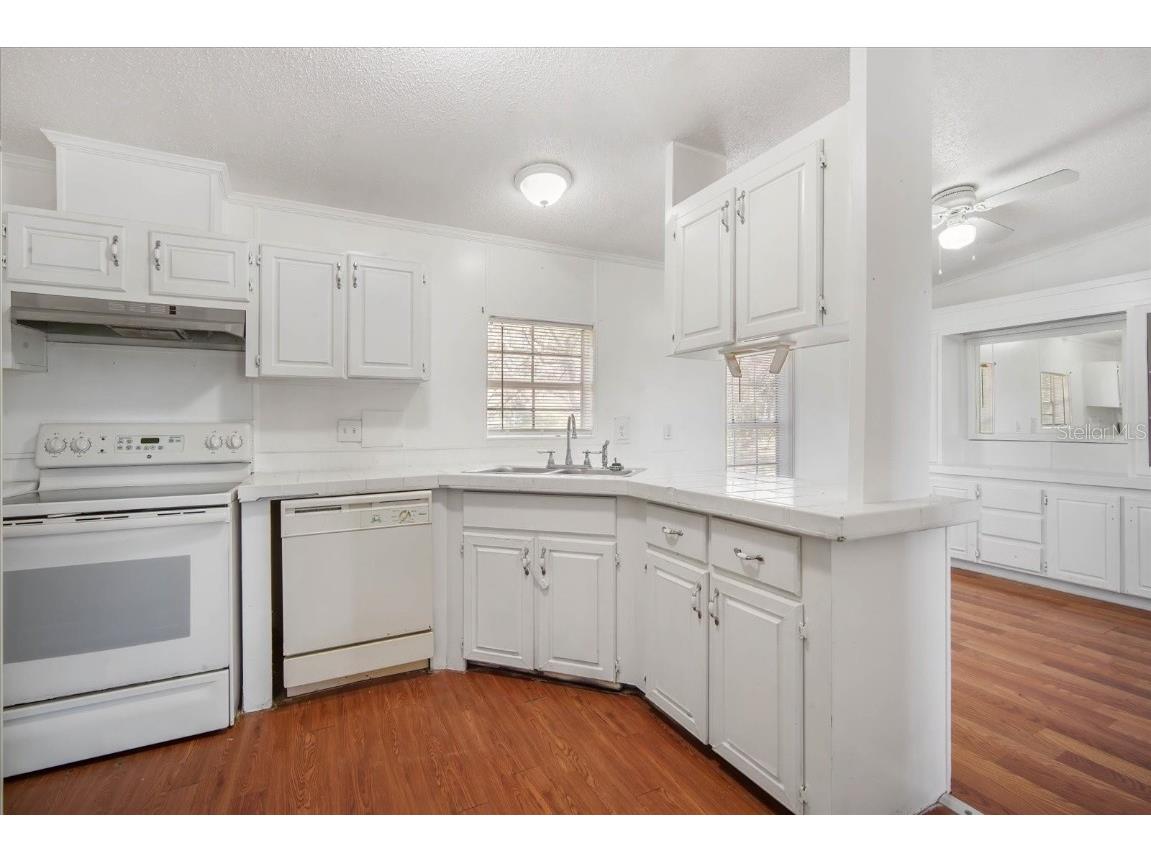 3643 Coats Road Zephyrhills FL 33541 TB8449018 image10