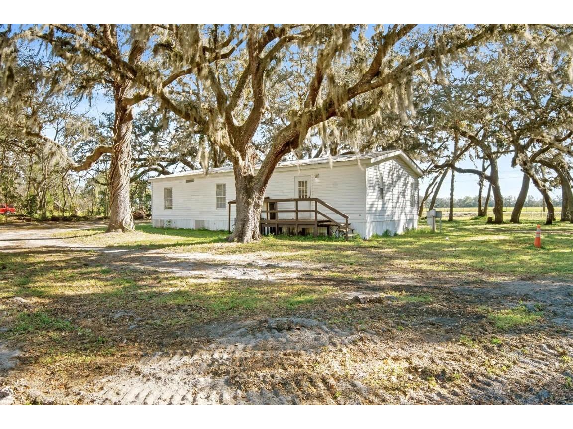 3643 Coats Road Zephyrhills FL 33541 TB8449018 image24