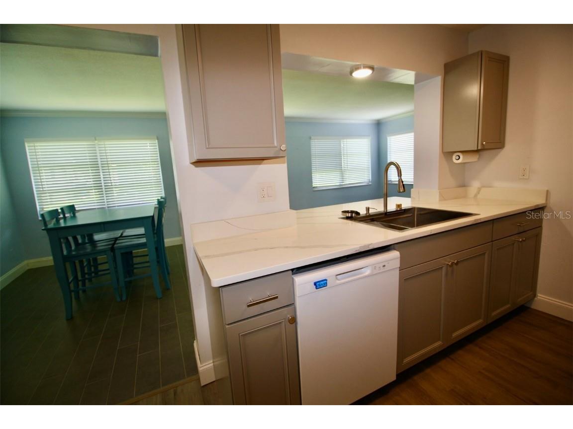 3643 Mainlands Boulevard N Pinellas Park FL 33782 TB8405208 image24