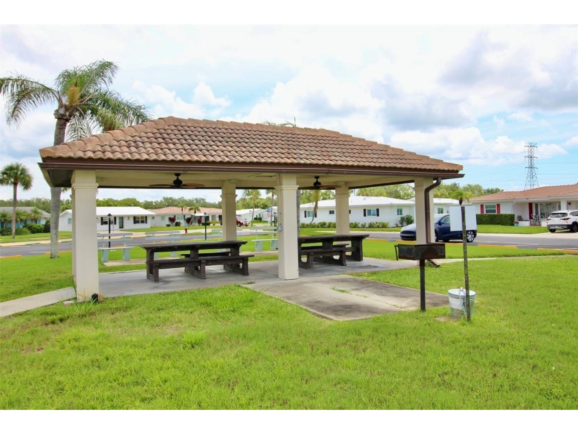 3643 Mainlands Boulevard N Pinellas Park FL 33782 TB8405208 image44