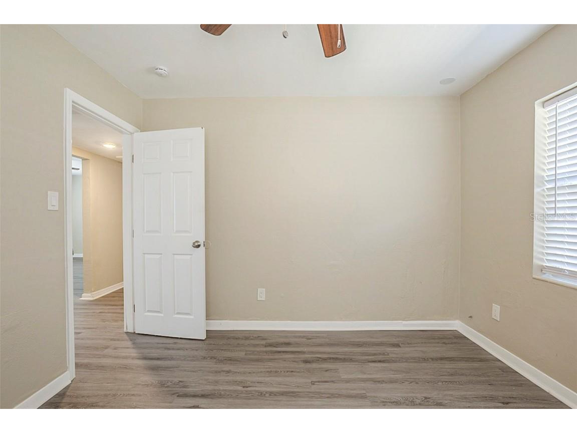 3645 6th Street S Saint Petersburg FL 33705 O6292418 image12