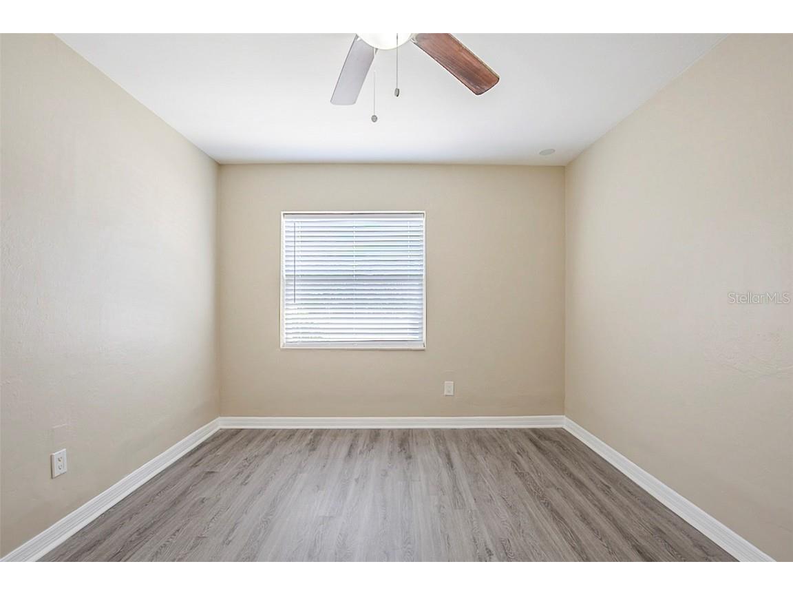 3645 6th Street S Saint Petersburg FL 33705 O6292418 image14