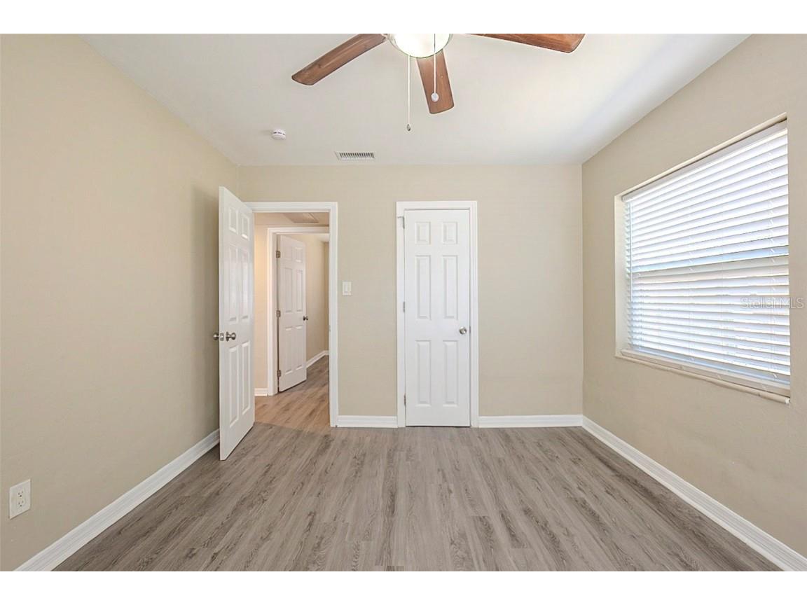 3645 6th Street S Saint Petersburg FL 33705 O6292418 image16