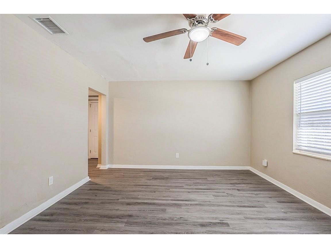 3645 6th Street S Saint Petersburg FL 33705 O6292418 image2