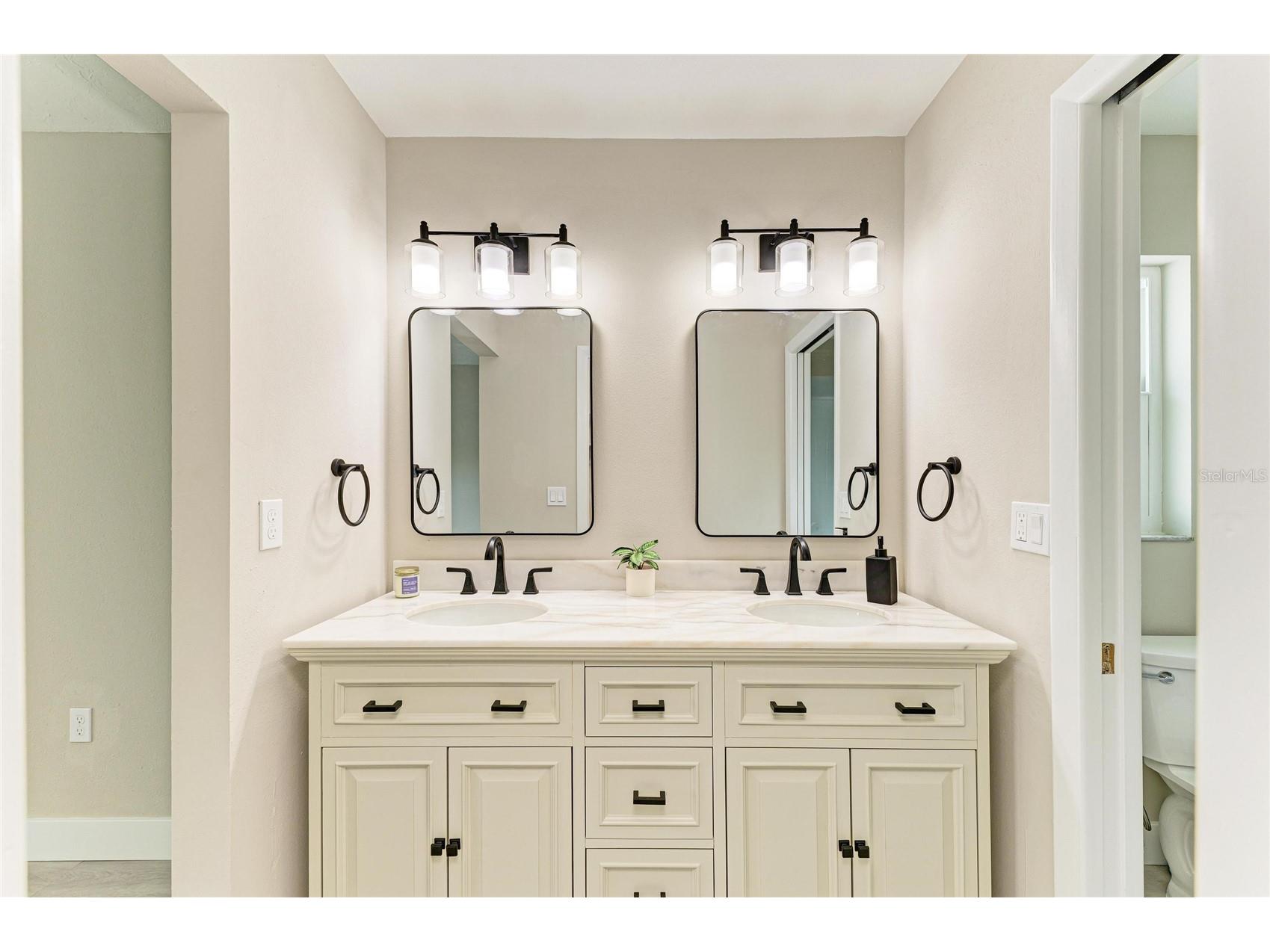 3645 Calliandra Drive Sarasota FL 34232 A4670101 image18