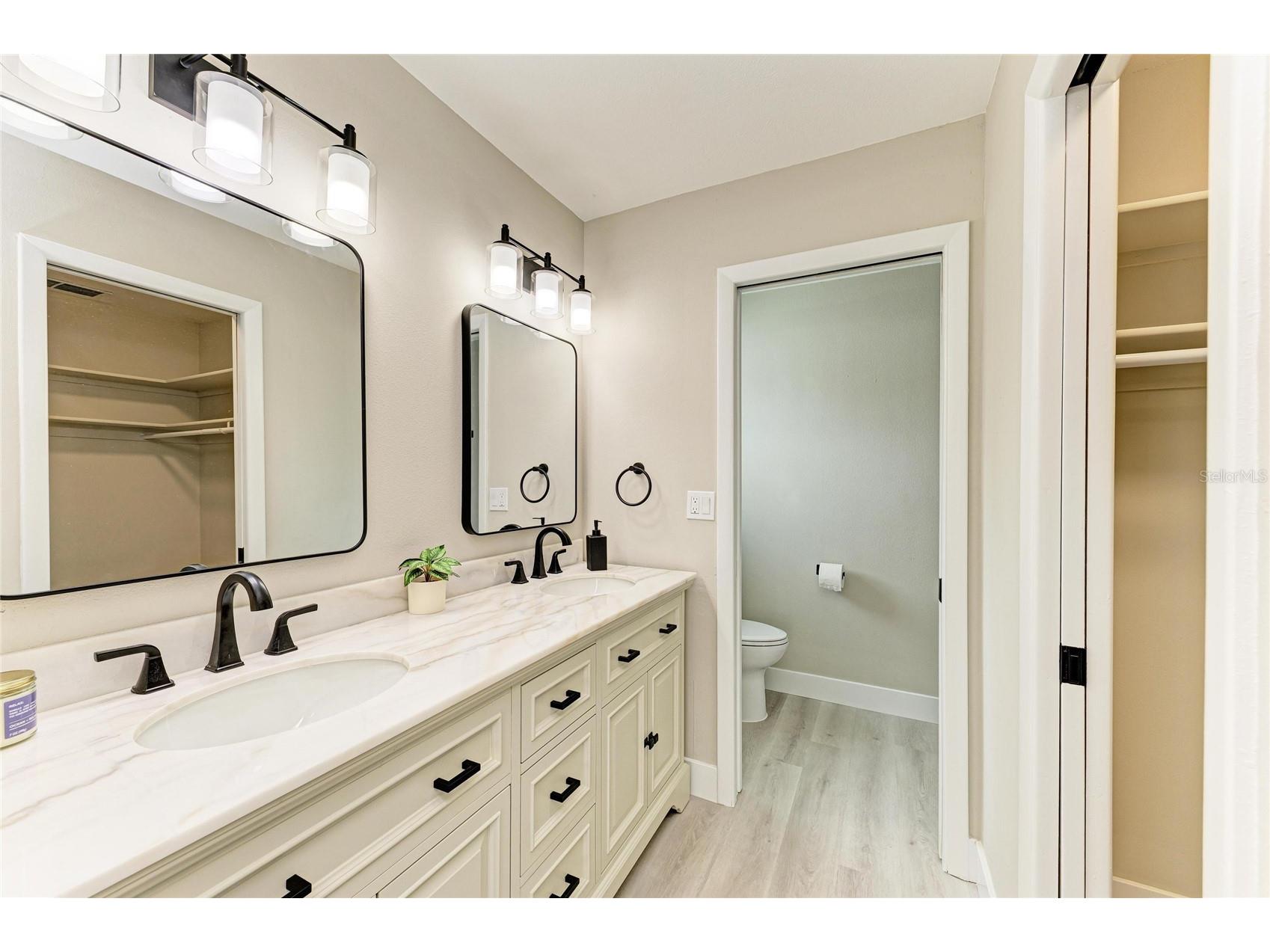 3645 Calliandra Drive Sarasota FL 34232 A4670101 image19