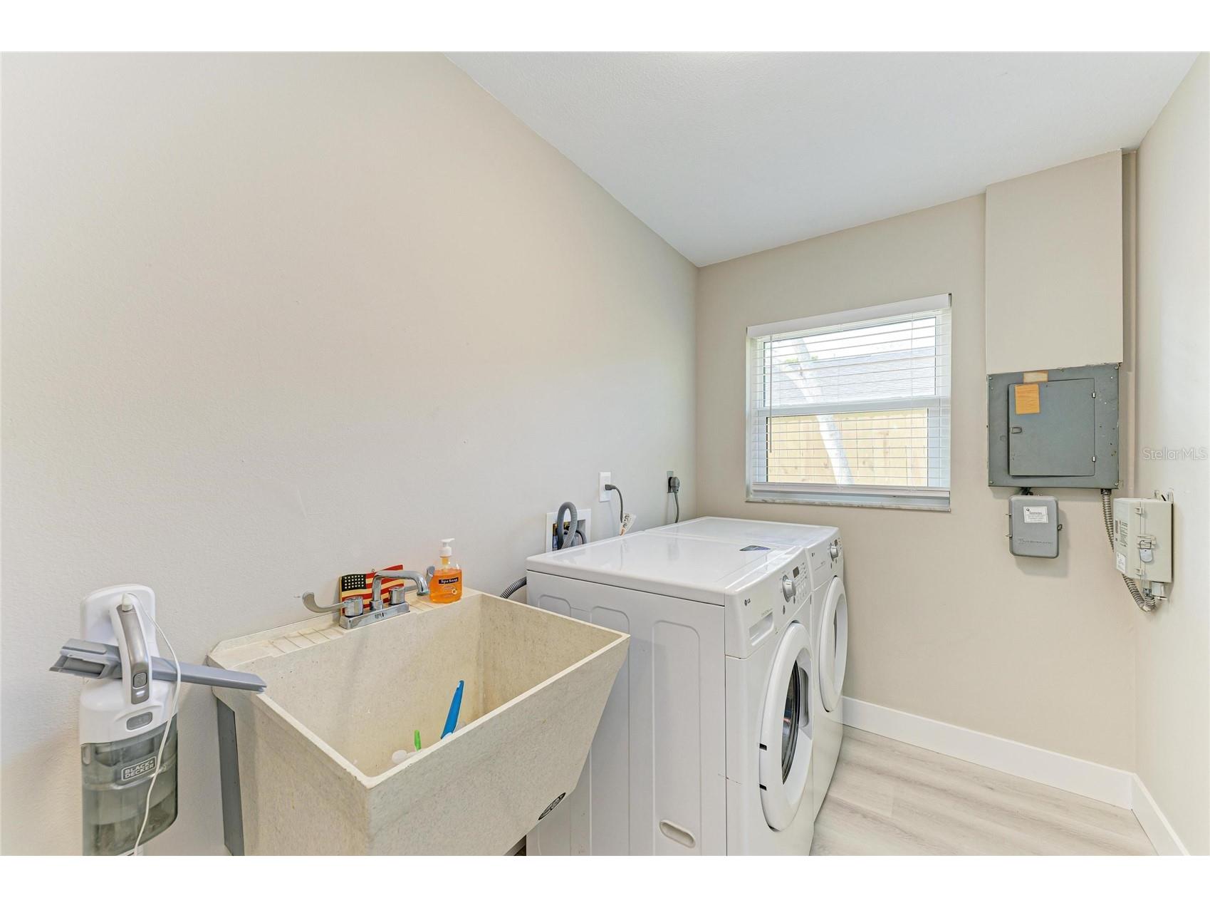 3645 Calliandra Drive Sarasota FL 34232 A4670101 image43