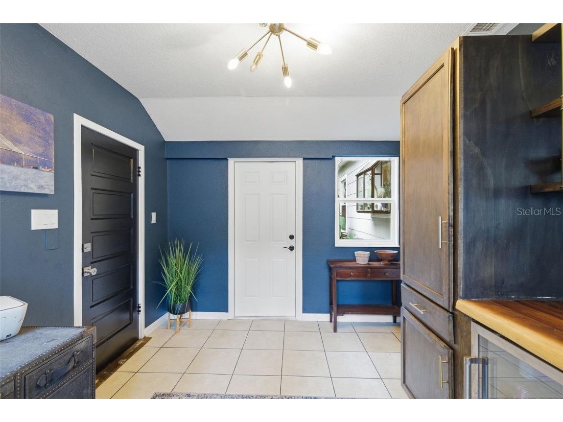 3645 Dartmouth Avenue N Saint Petersburg FL 33713 TB8446359 image18