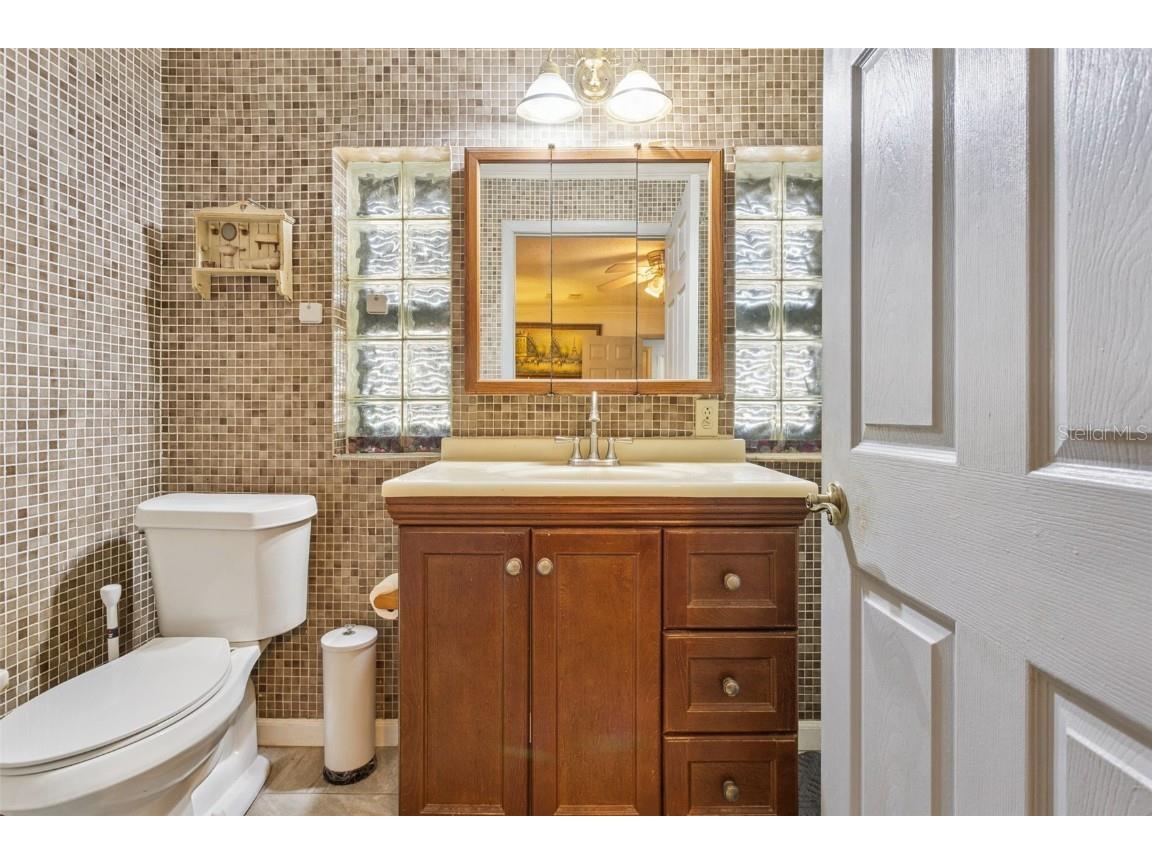 3646 Falling Leaf Lane Orlando FL 32810 O6368720 image17