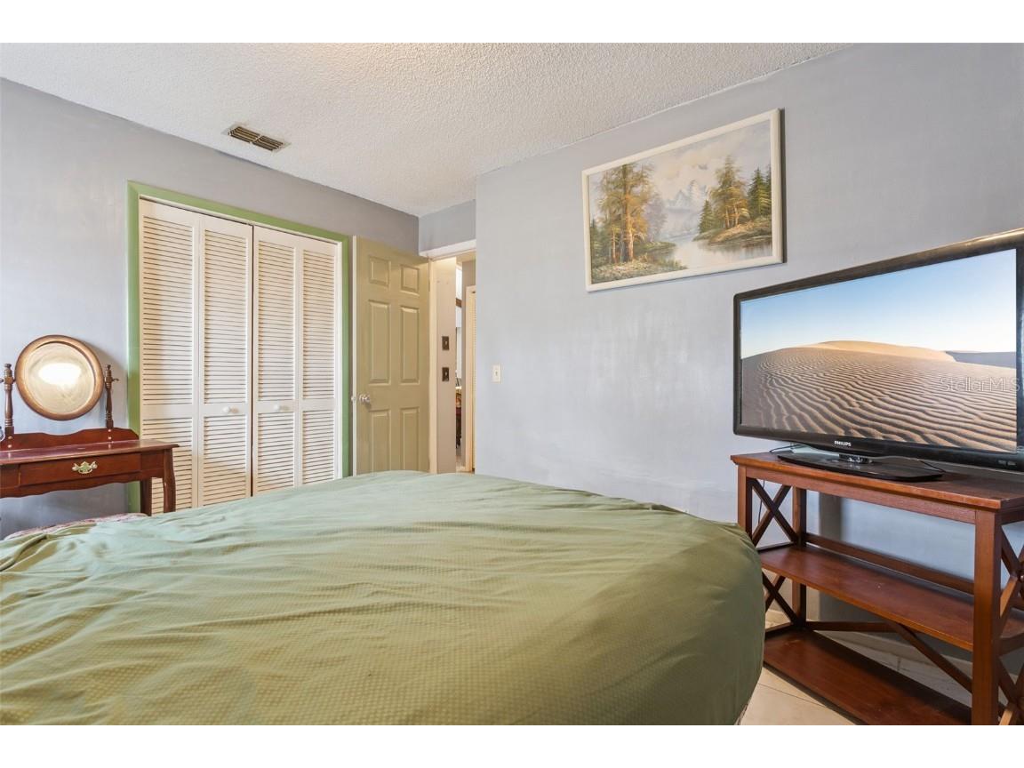 3646 Falling Leaf Lane Orlando FL 32810 O6368720 image19