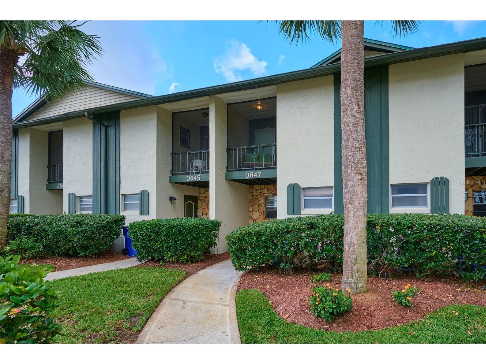 3647 Edgewater Drive Sebring FL 33872 - LAKE GRANADA P4936608 image1