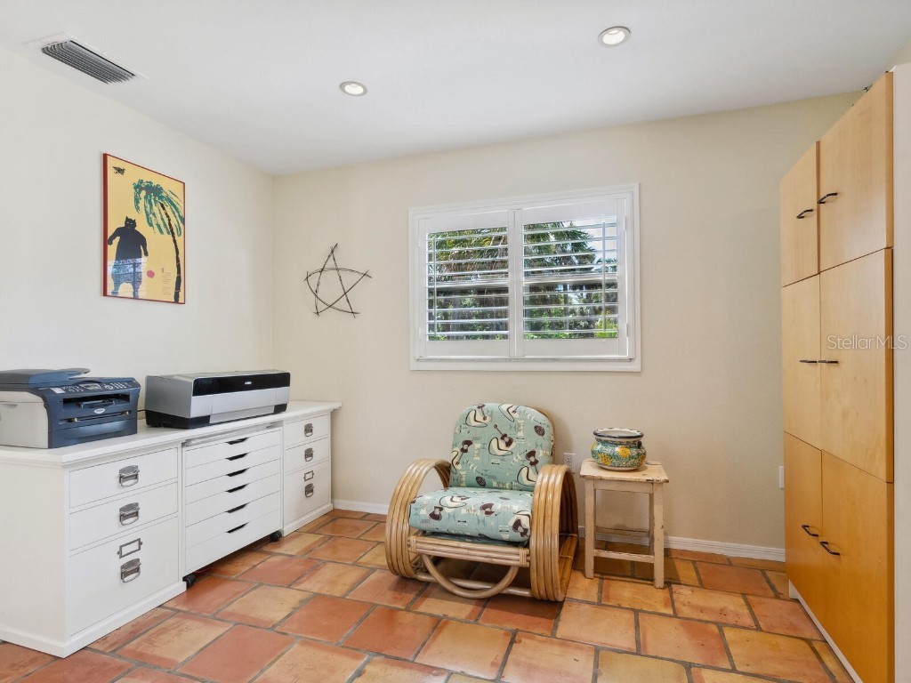 3648 Beneva Oaks Boulevard Sarasota FL 34238 A4643238 image15