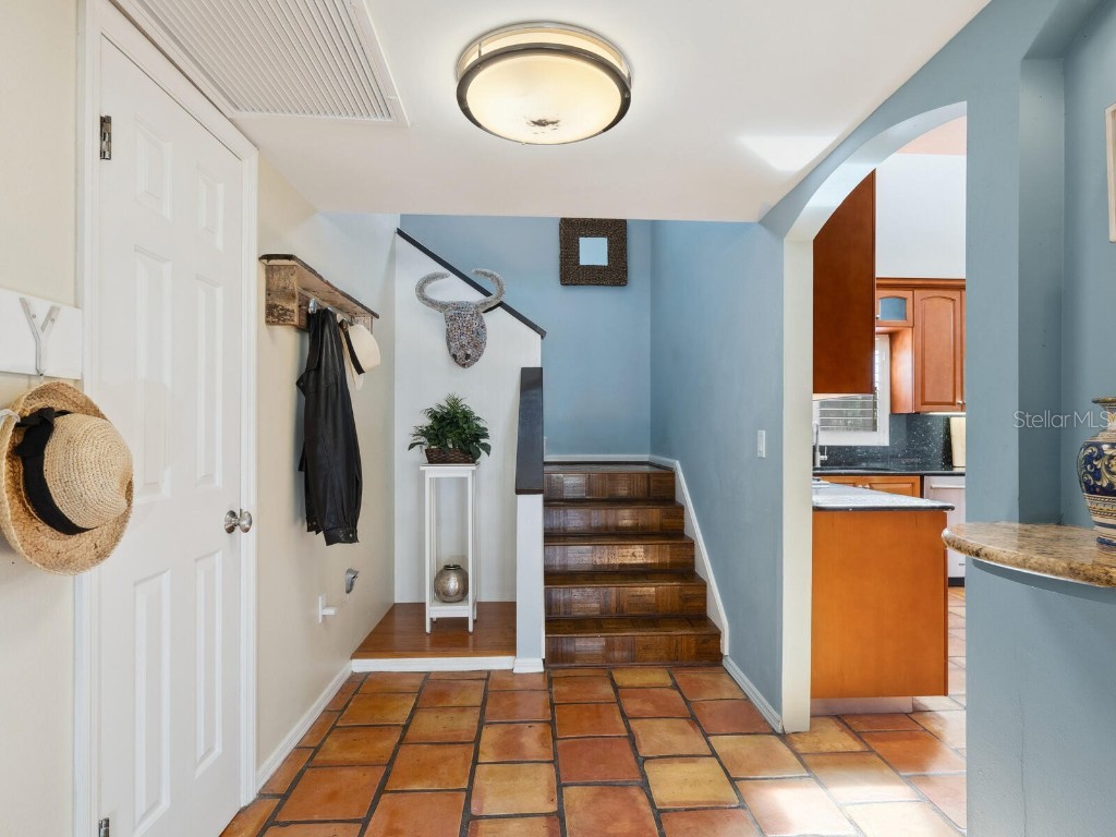 3648 Beneva Oaks Boulevard Sarasota FL 34238 A4643238 image18