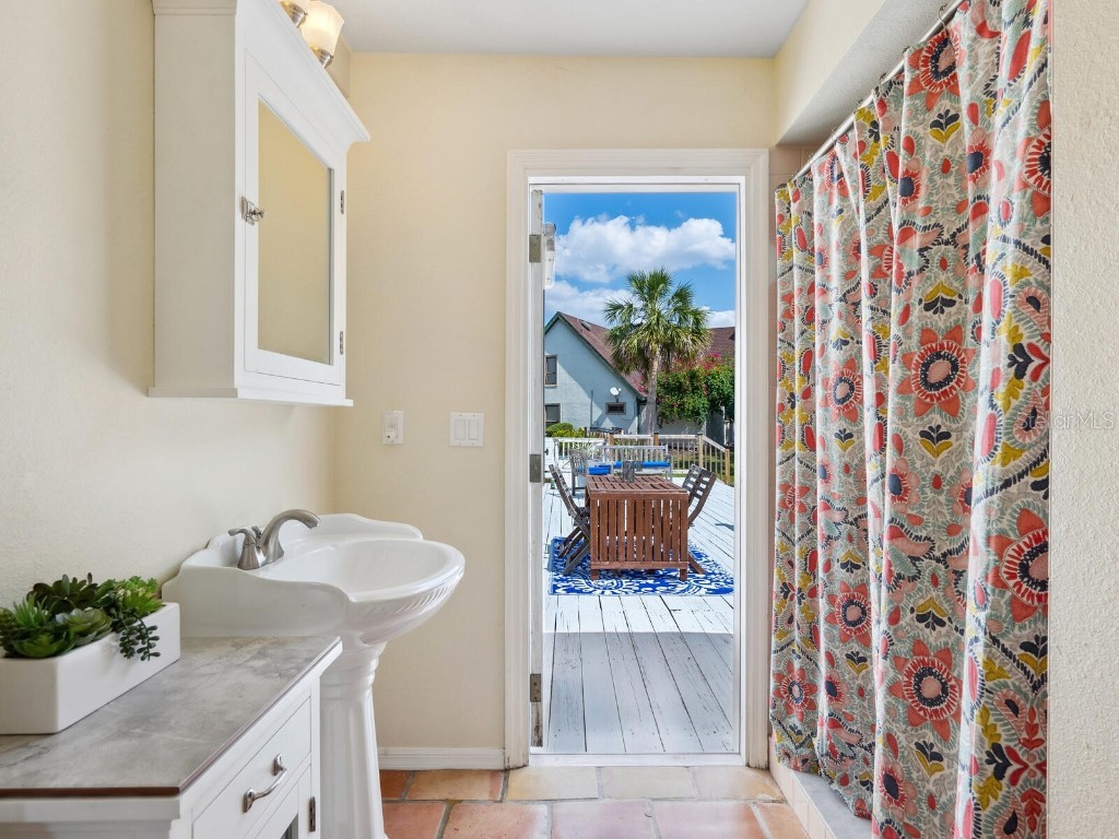 3648 Beneva Oaks Boulevard Sarasota FL 34238 A4643238 image29